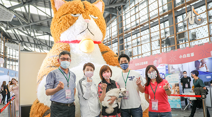 一年一度貓村祭典 瘋貓祭貓咪市集新奇好玩